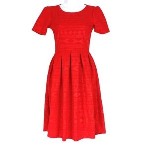 LuLaRoe NWT Amelia red